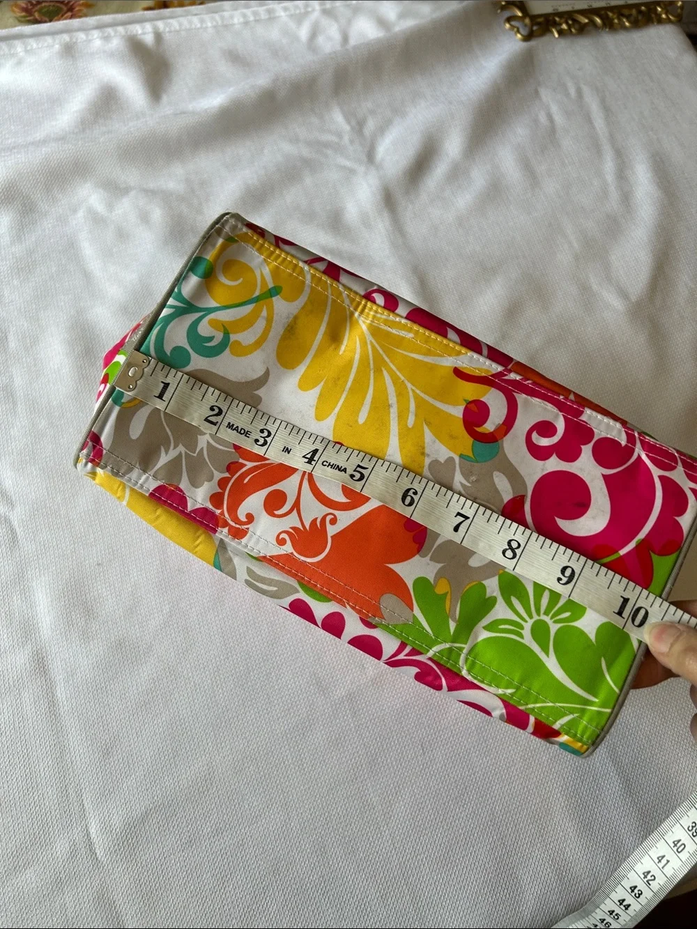 Thirty OneMulti-Color Floral Travel Pouch - Cosmetic bag